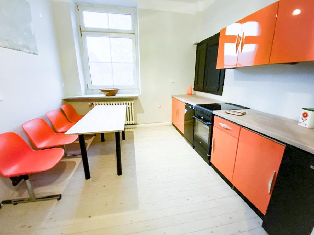 Alte Schule Gaestehaus - Fraeulein Apartment Bitburg Zewnętrze zdjęcie